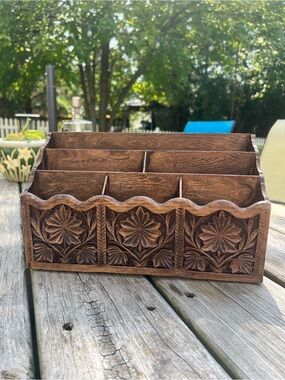 Vintage Lerner Plastic Faux Carved Wood Desk Organizer